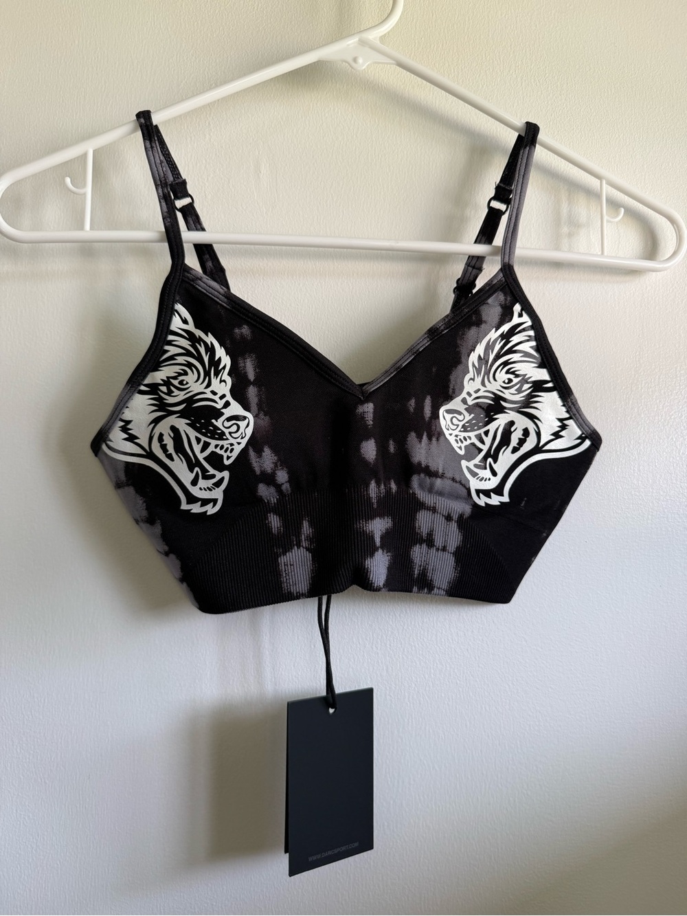 Darc Sport Dual Everson Seamless Sports Bra in Norse Purple Serpent, Size Small